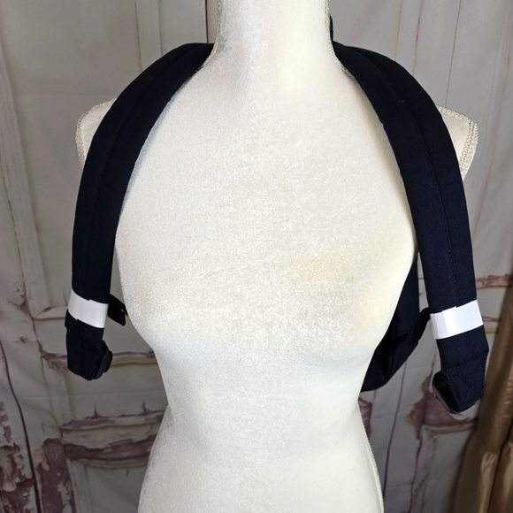 NWT Tommy Hilfiger Back Pack - Picture 9 of 11